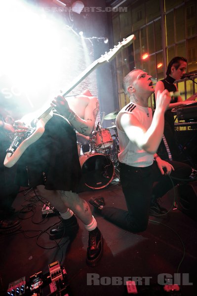 VLURE - 2022-11-19 - PARIS - Supersonic - Hamish Hutcheson - Conor Goldie - Alex Pearson